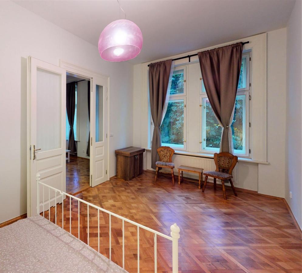 Wenceslas Square Quiet&charm Apartmán *